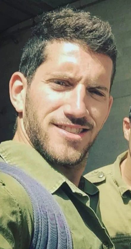 גל לוגסי - לוחם מילואים